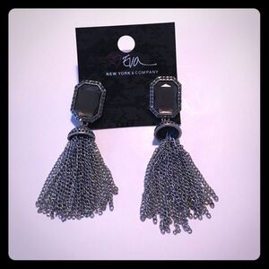 New! 💎 Beautiful earrings NWT